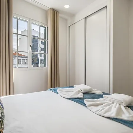 Ribeira Do Esmeraldo By Homie Funchal (Madeira)