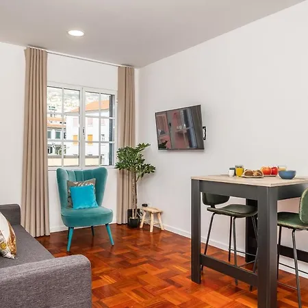Ribeira Do Esmeraldo By Madeira Sun Travel Apartment *