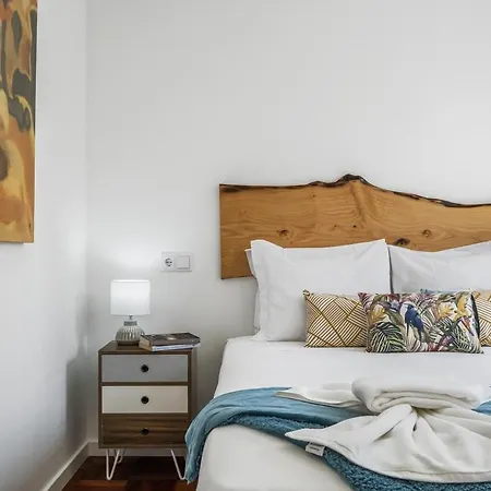 Ribeira Do Esmeraldo By Homie